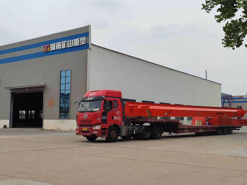 電動葫蘆門式起重機(jī) MHxh10t—20m 制作完成，發(fā)往新疆交付客戶使用。