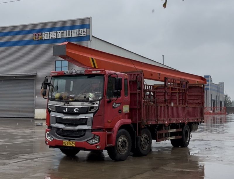 電動單梁起重機(jī) LD2t-14.6m 制作完成 裝車發(fā)出