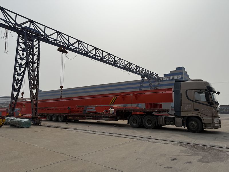 上包下花龍門 MHxh10t-22m  制作完成  裝車發(fā)出