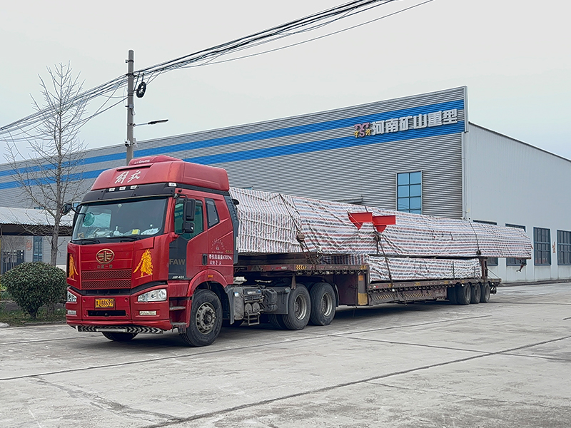 上包下花龍門 MHxh10t-30m  制作完成  裝車發(fā)出 出口